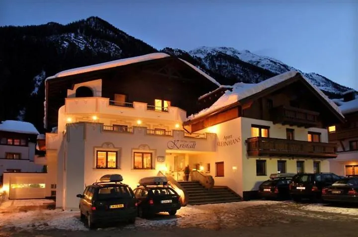 Hotel Kristall-1