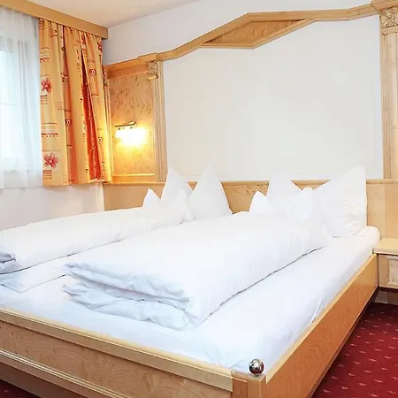 Hotel Kristall-3